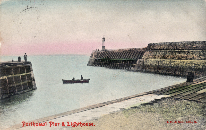 img Porthcawl Pier Lighthouse288