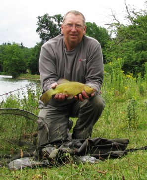 2015-07-07 Steve 2lb 4oz Tench