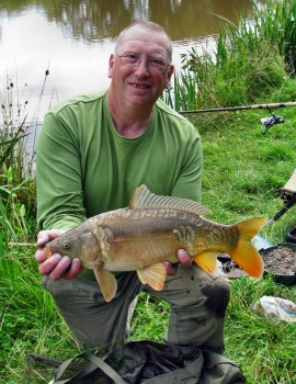 2015-07-31 Steve 4lb 1oz Mirror Carp 01