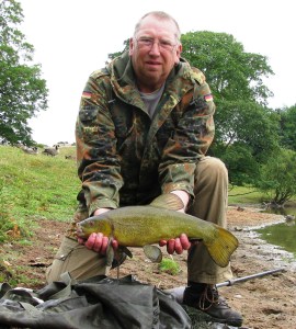2015-08-11 Steve 4lb 1oz Tench