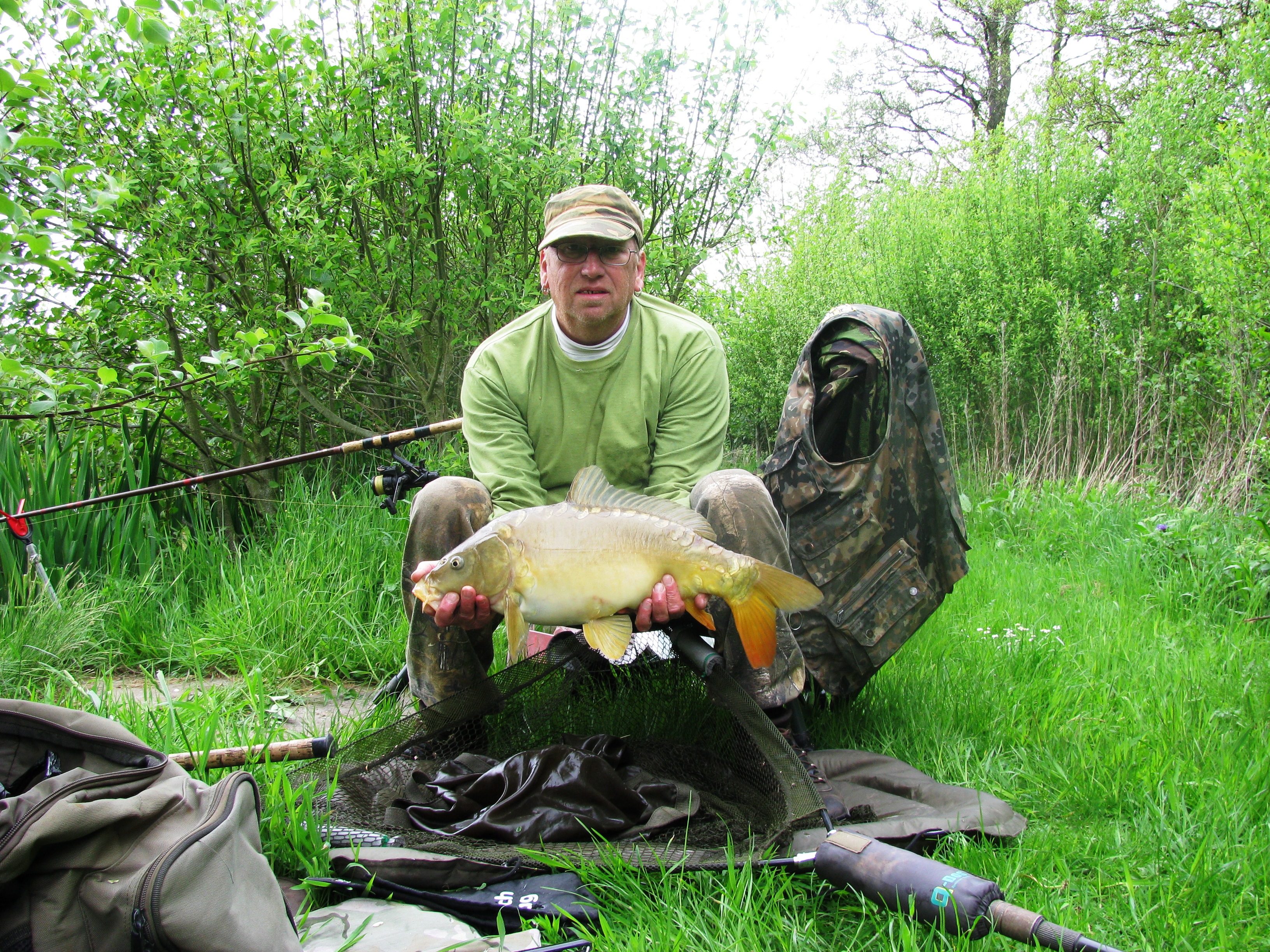 2016-05-17 Steve 8lb 13oz Mirror Carp 2
