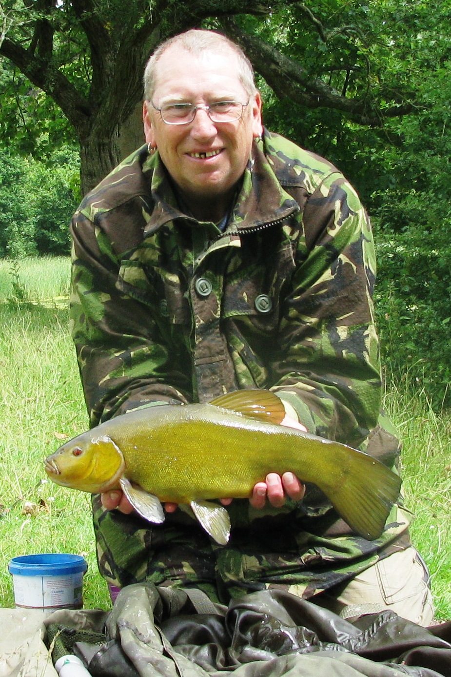 2016-07-08 Steve - 4lb 1oz Tench