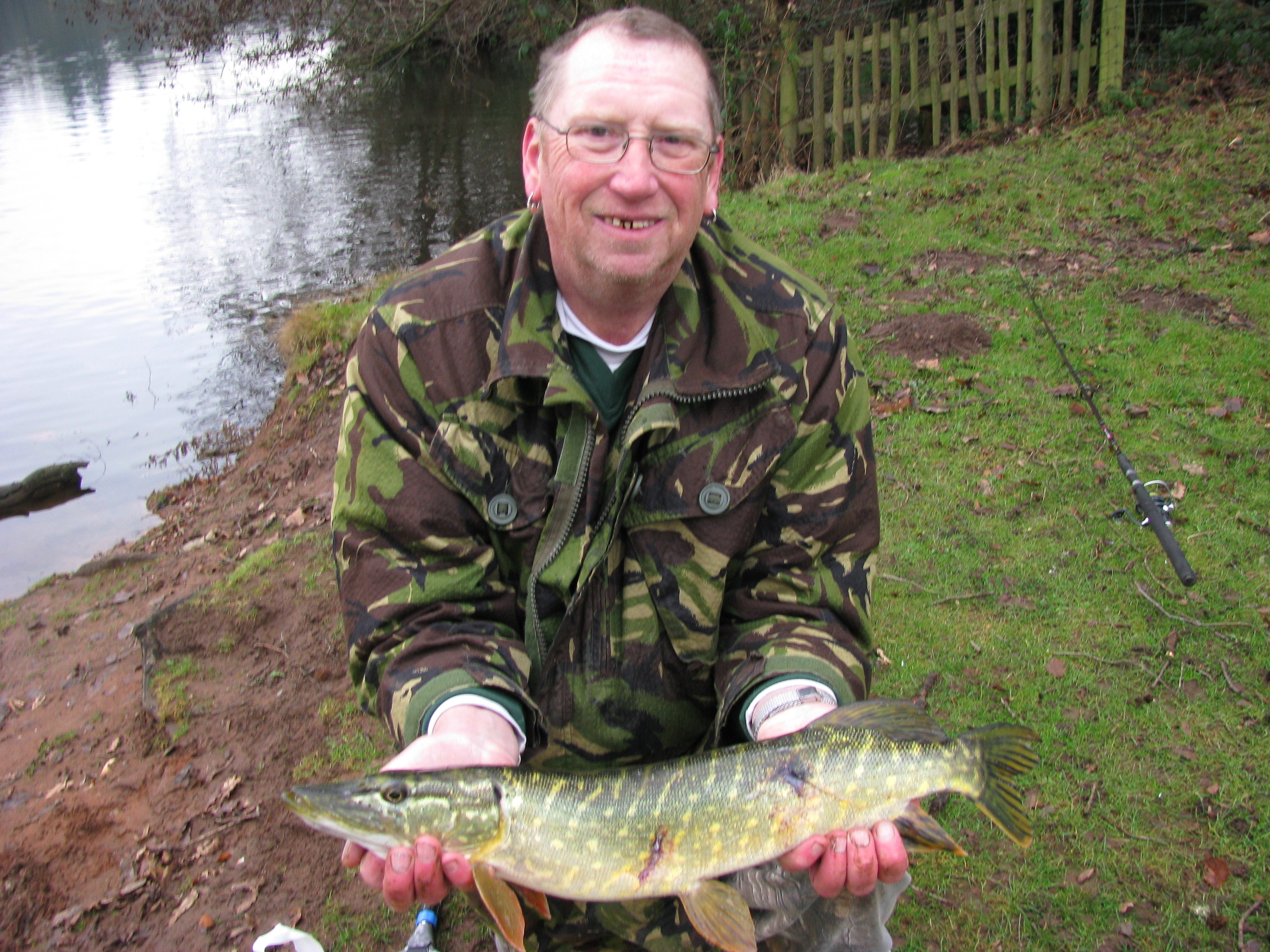 2017-02-06-dudmaston-big-pool-steve-3lb-2oz-pike