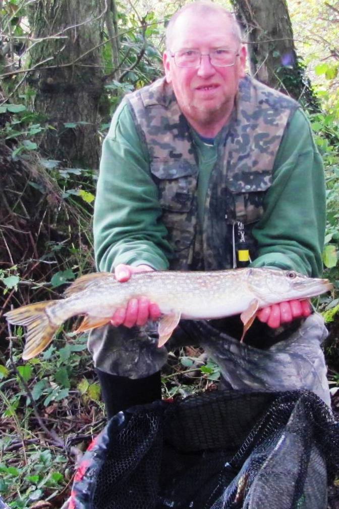 2021-11-08 Steve - 3lb 11oz Pike 01