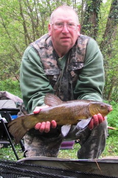 2022-04-28 Steve - 3lb 11oz Tench